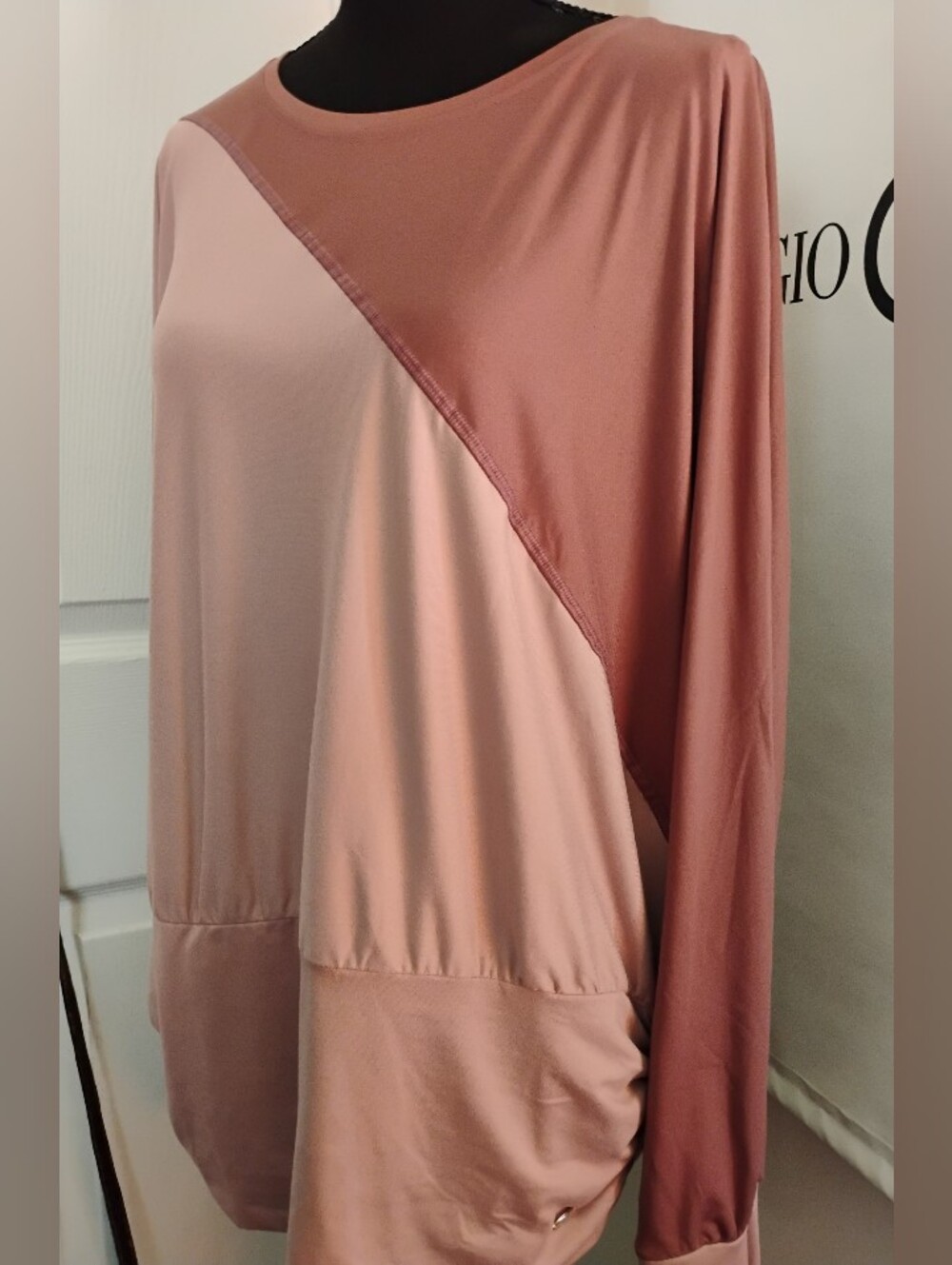 Top by Tahari / NWT
